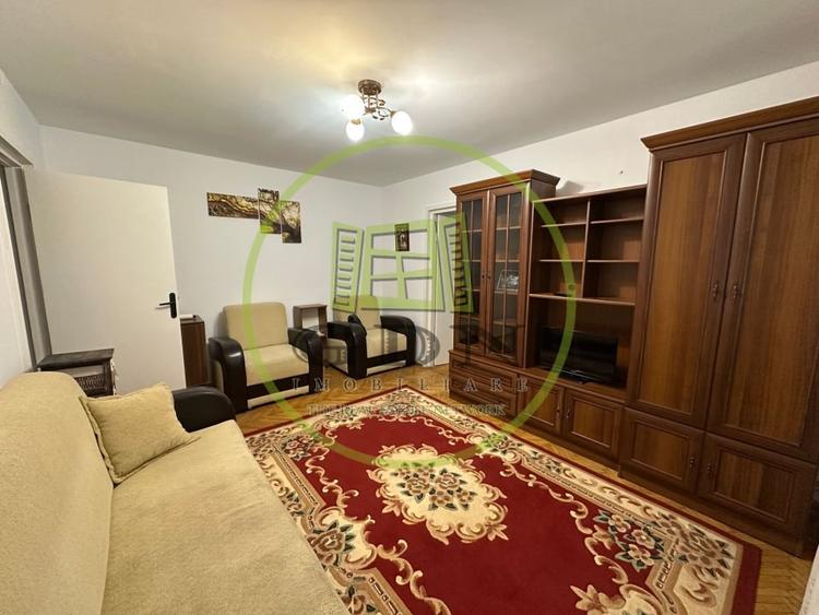 Apartament cu 2 camere semidecomandat, mobilat în Brazda lui Novac