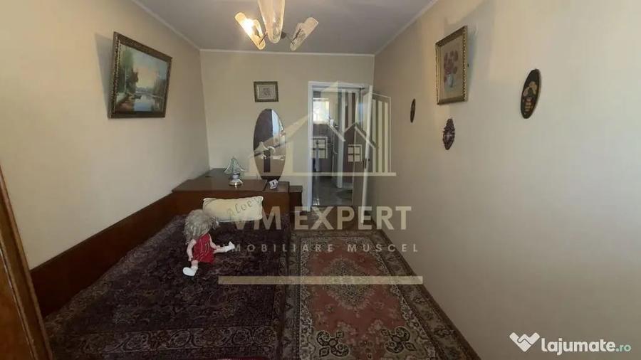 Apartament cu 2 camere decomandat în Sud