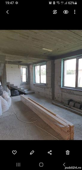 Casă cu 4 camere cu Teren 300 Mp în Poiana