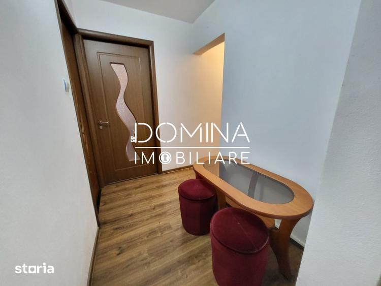Apartament cu 4 camere, mobilat în Central