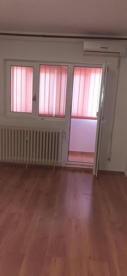 Apartament cu 2 camere decomandat în Turda