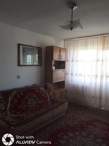 Apartament cu 2 camere semidecomandat în Deve