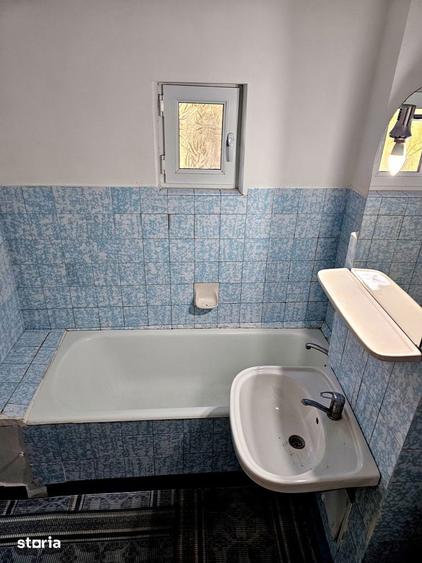 Apartament cu 2 camere în Micro 17