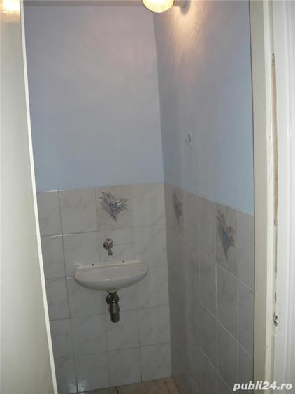 Casă cu 3 camere cu Teren 1800 Mp în Turnu
