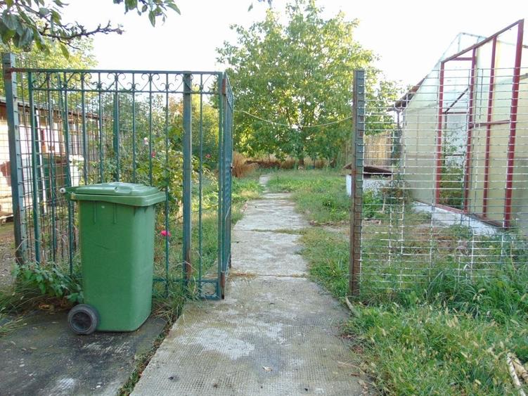 Casă individuală cu 4 camere cu Canalizare în Tărtășești