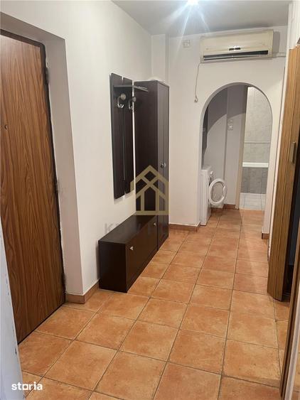 Apartament cu 2 camere decomandat, mobilat în Obor