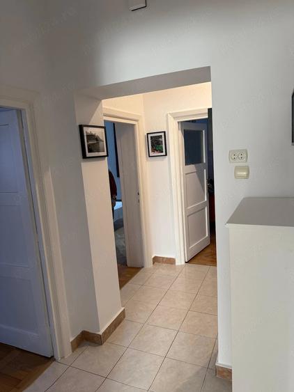 Apartament cu 3 camere decomandat în Vatra Luminoasă