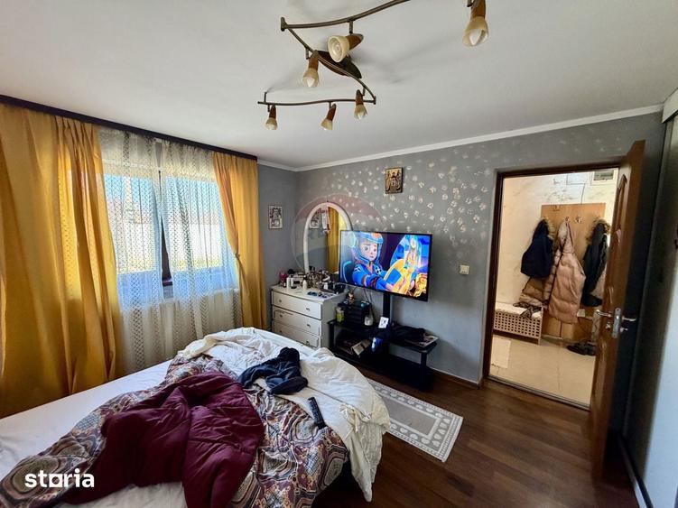 Casa / Vila cu 4 camere de vanzare - 11