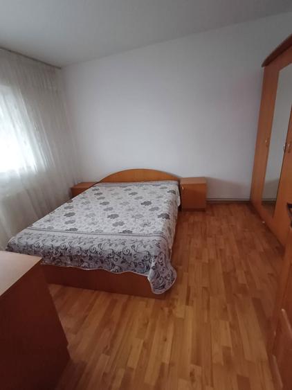 De vanzare apartament cu patru camere - 4