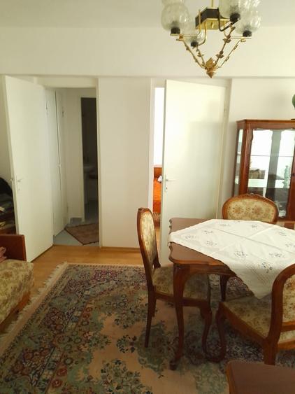 Apartament cu 2 camere semidecomandat în Exterior Vest