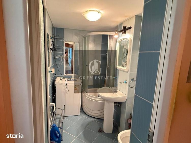 Apartament cu 2 camere decomandat în Central