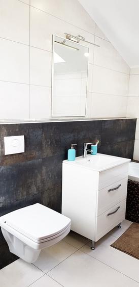 Casă individuală cu 5 camere cu Canalizare în Ferme