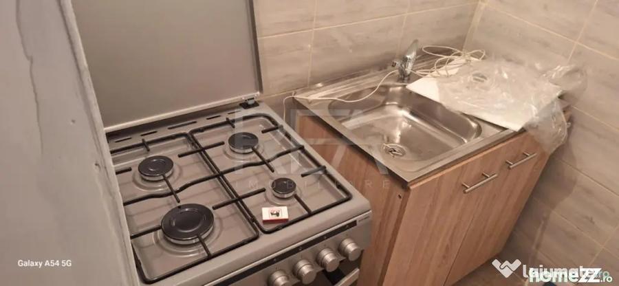 Apartament cu 3 camere decomandat în P-ța Muncii