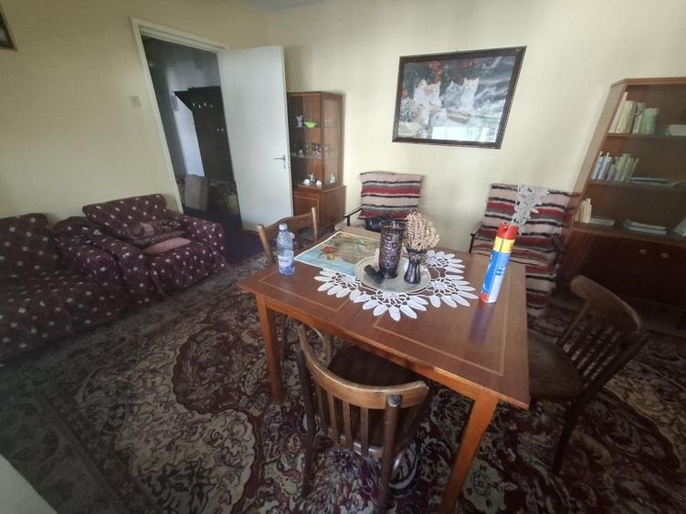 Apartament cu 2 camere semidecomandat în Letea