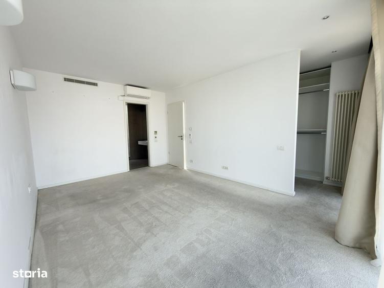 Apartament cu 3 camere în Universitate