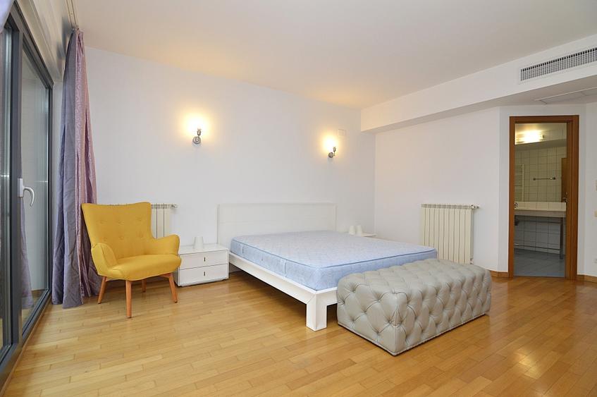 Apartament cu 5 camere decomandat, mobilat în Dorobanți