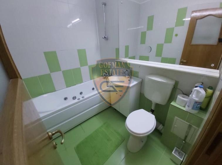 Apartament cu 2 camere semidecomandat, mobilat în City Park Mall
