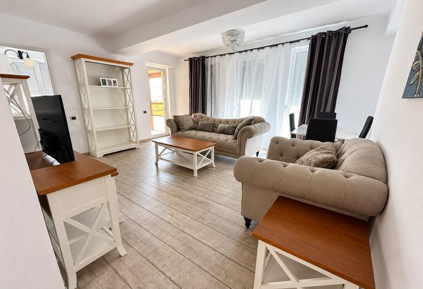 Apartament cu 3 camere în Aurel Vlaicu