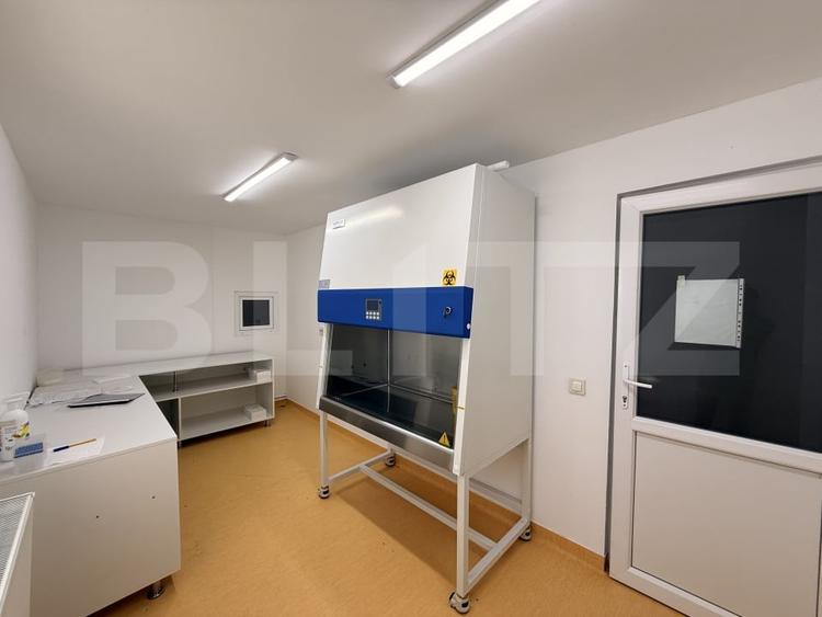 Spațiu industrial, de 269.41000366211 mp, în Exterior Est