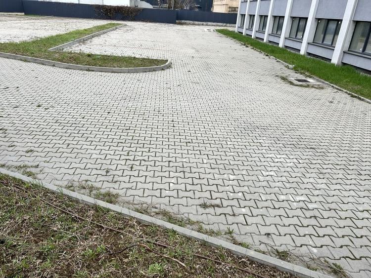 Birou, de 4,670 mp, în Dâmbul Rotund