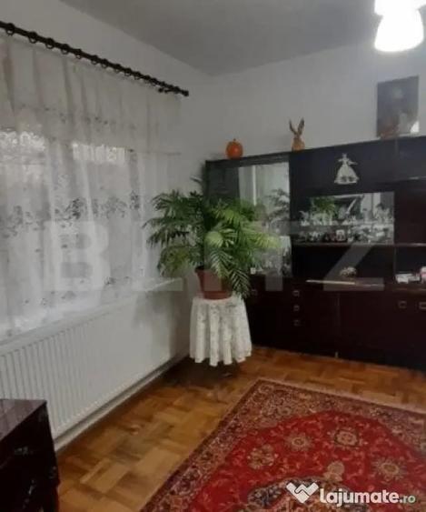 Casă cu 3 camere cu Teren 143 Mp în Central