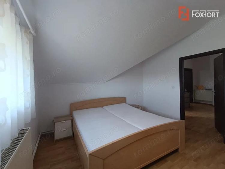 Apartament cu 2 camere semidecomandat în Moșnița Nouă