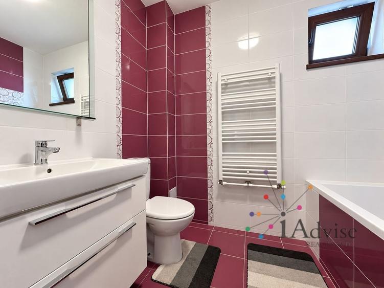 Apartament cu 3 camere decomandat, mobilat în Brașovul Vechi