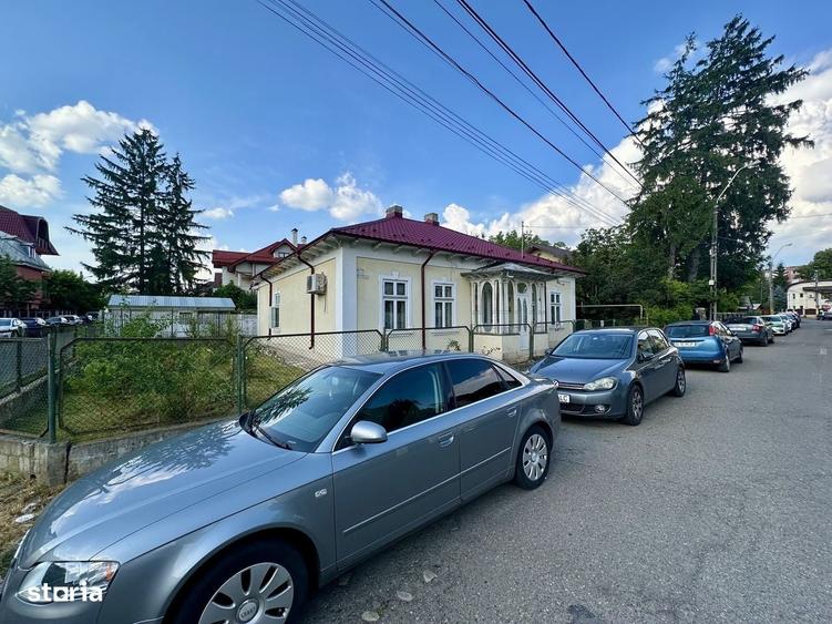 Casă cu 3 camere în Tătărași