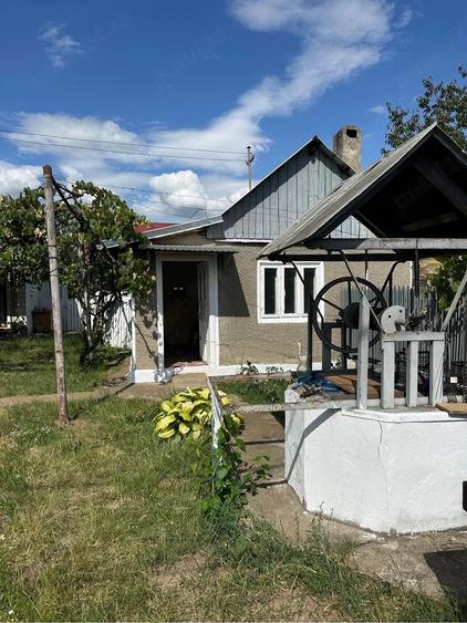 Casă cu 3 camere cu Teren 919 Mp în Dumbrava