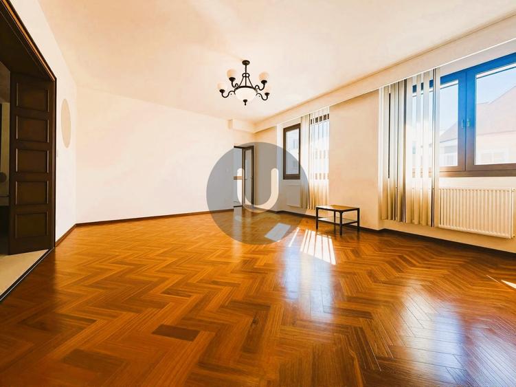 Apartament cu 3 camere decomandat, mobilat în Cotroceni