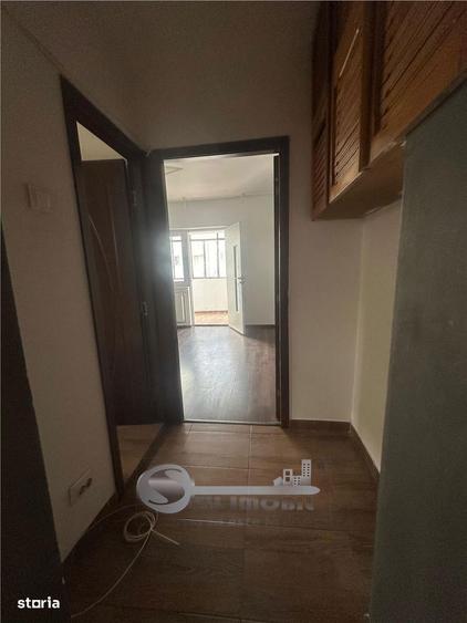 APARTAMENT 2 CAM DECOMANDAT PODU DE FIER ETAJ INTERMEDIAR - 13