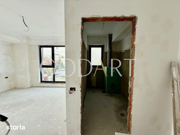 Apartament cu 3 camere în Băneasa