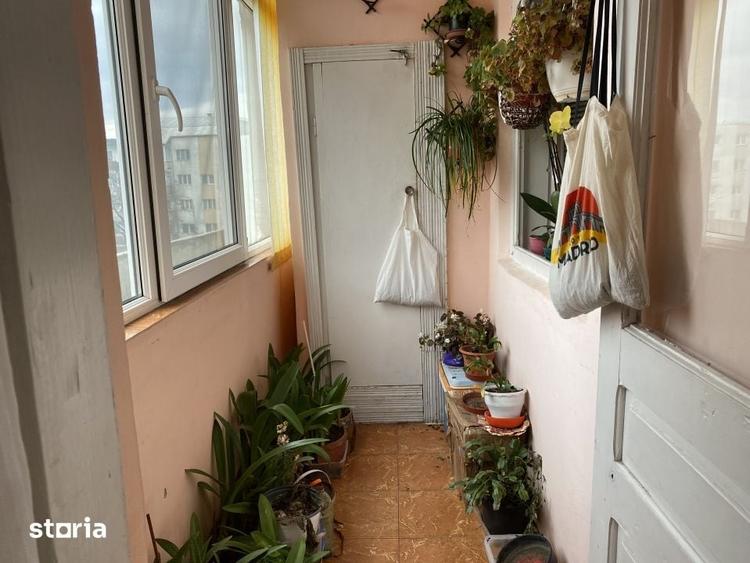 Apartament cu 4 camere în Calea Moldovei