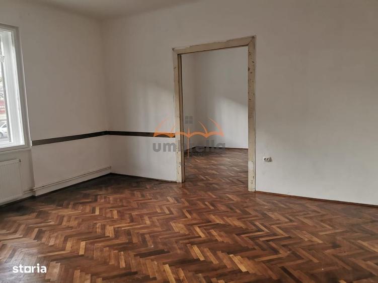 Apartament cu 3 camere în Horea