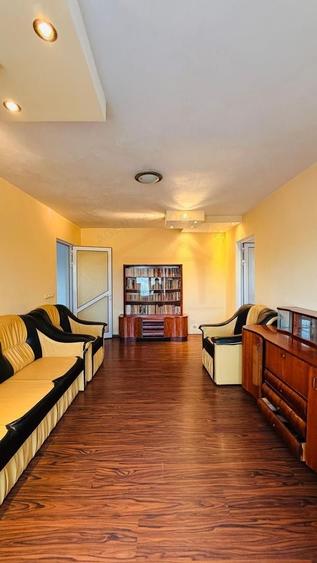Apartament cu 3 camere în Țiglina 3