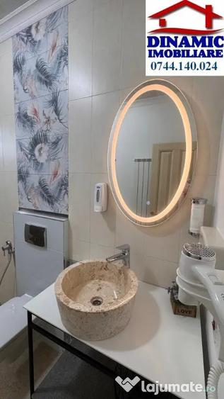 Apartament cu 2 camere semidecomandat în Sud