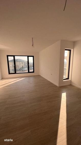 Casă cu Teren 500 Mp în Central