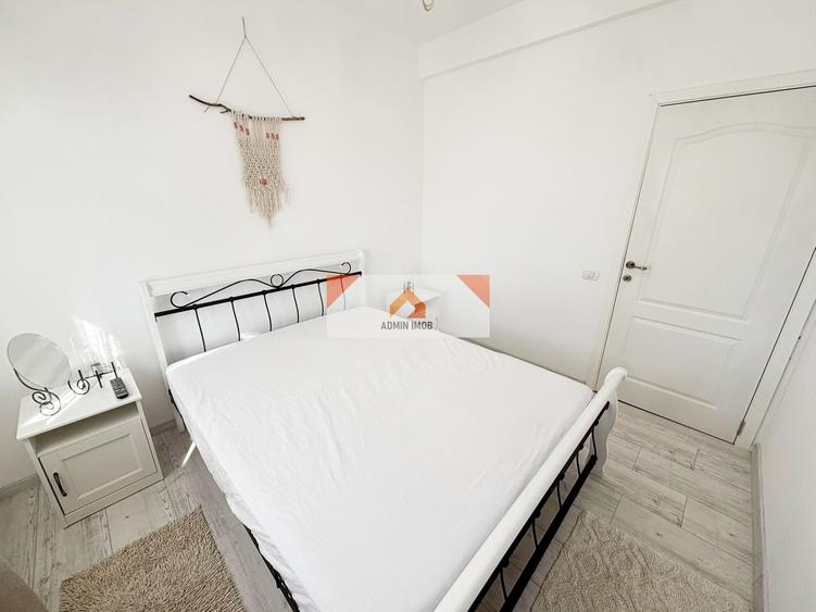 Apartament cu 2 camere decomandat în Gara de Nord