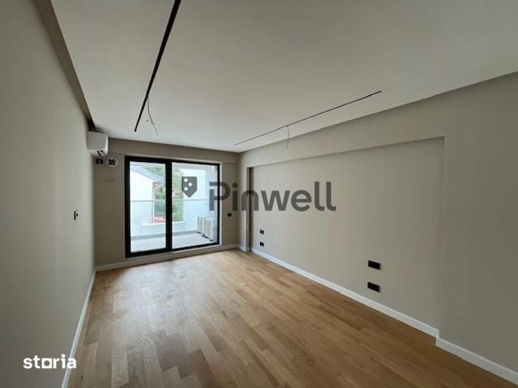 Apartament cu 4 camere decomandat în Centrul Civic