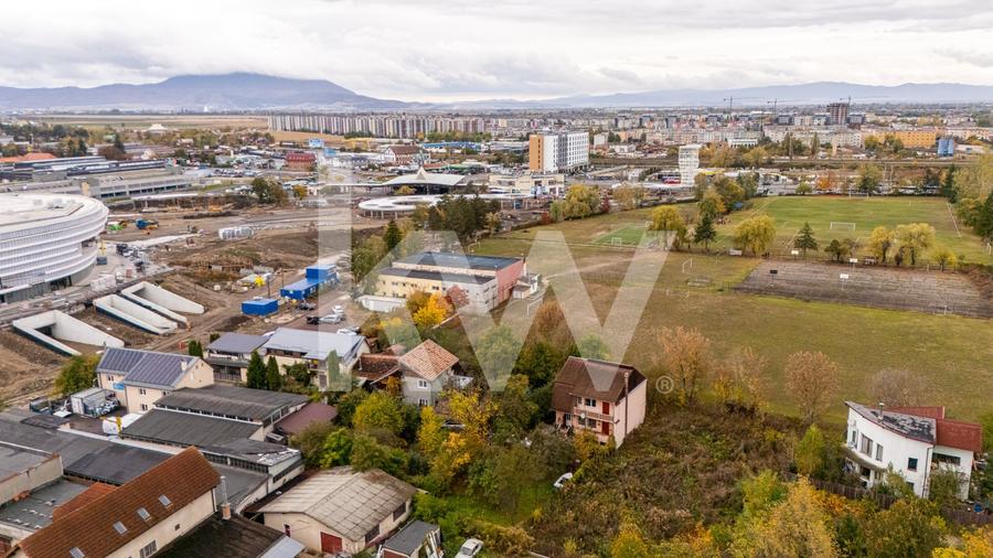 Casă individuală cu 6 camere cu Canalizare în Bartolomeu