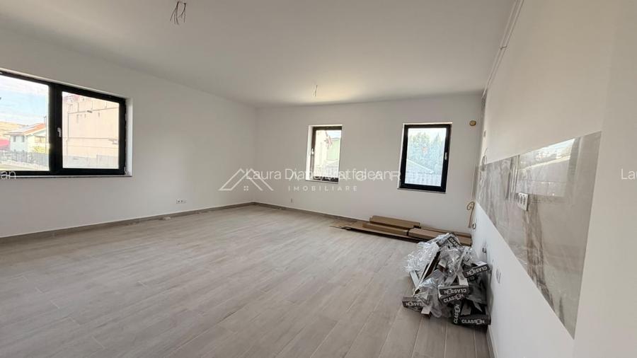 Apartament 3 camere, 2 bai, finisat, bloc nou.