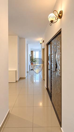 Apartament cu 3 camere decomandat, mobilat în Faleza Nord