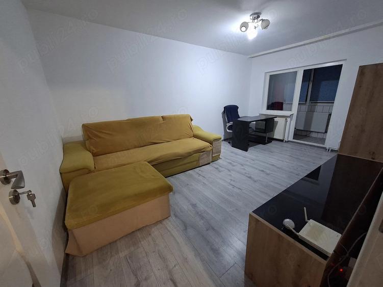 Apartament cu 2 camere decomandat în Dâmbovița