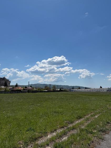 Teren Construcții intravilan de 500 mp, în Nord