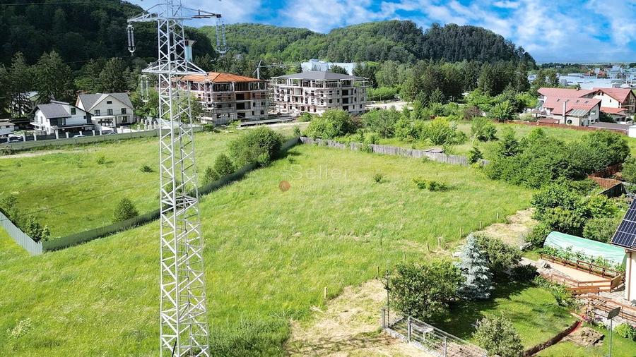 Teren Construcții intravilan de 1025 mp, în Bunloc