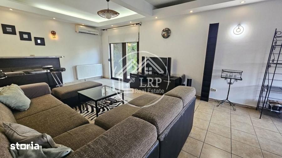 Casă cu 5 camere cu Teren 280 Mp în Central