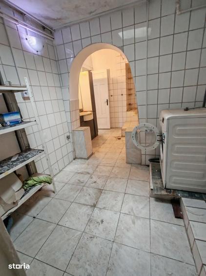 Apartament cu 5 camere în Moșilor