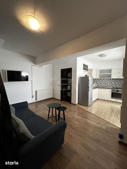 Apartament cu 3 camere, mobilat în Dămăroaia