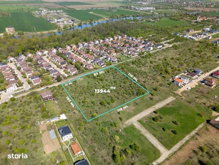 Teren de 13944 mp, în Corbeanca