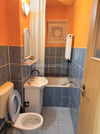 Vand apartament 2 camere, Avrig zona Sticla